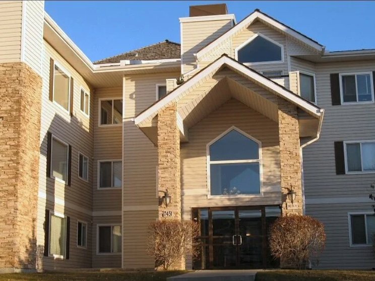 Exterior building with stone details